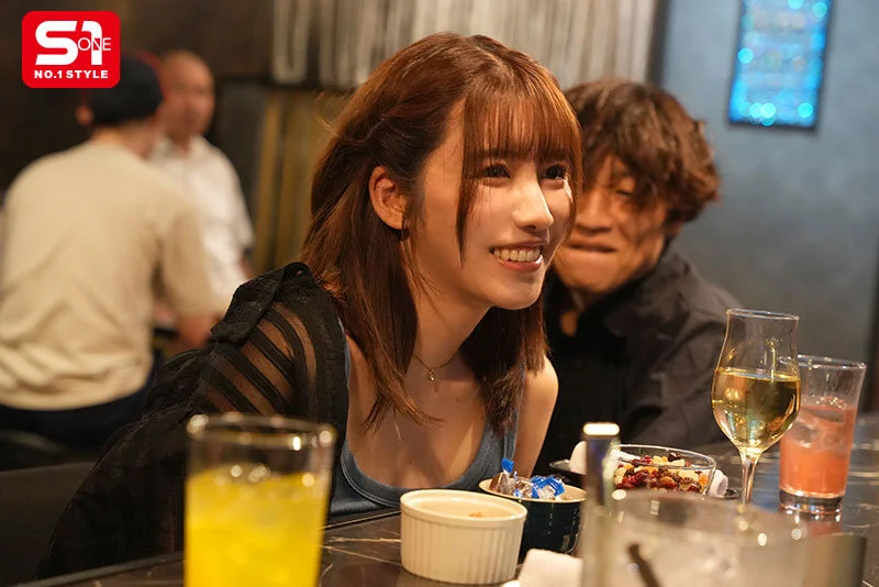 おっぱいリモバイお散歩 Lcupデカ乳首に玩具ハメて公共の場を連れ回し！声出し厳禁、ビクビク喘ぎ、強●羞恥エクスタシー 木村愛心
