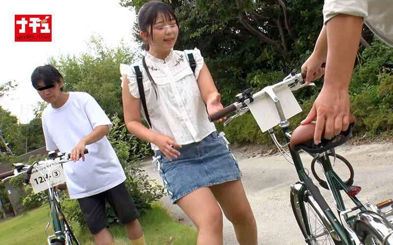 女体炎上！人目も気にせず全裸オナニーでイキ漏らす野外アクメ女2